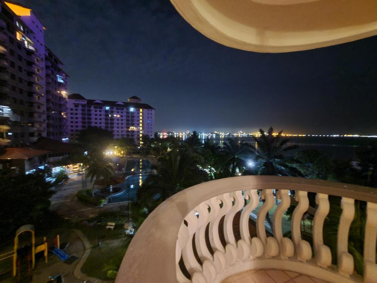 Glory Beach Resort Seaview Private 2Br Porto Dickson Exterior foto