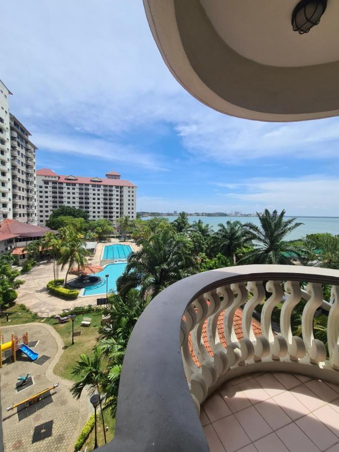 Glory Beach Resort Seaview Private 2Br Porto Dickson Exterior foto