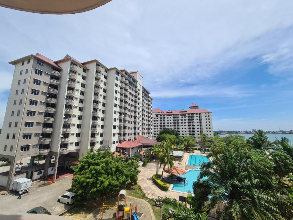 Glory Beach Resort Seaview Private 2Br Porto Dickson Exterior foto
